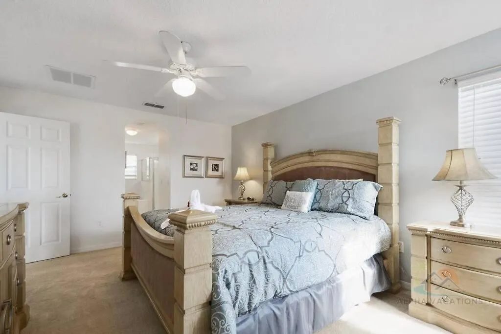 Highgate Oasis Villa Davenport Holiday home