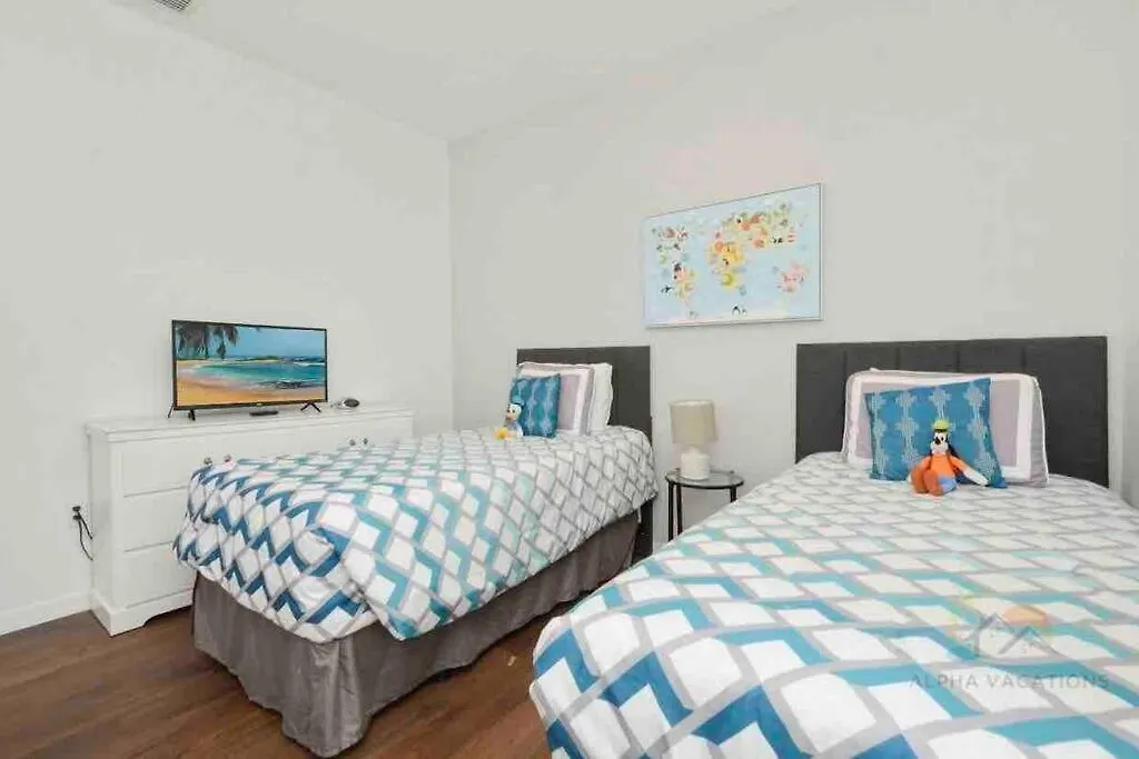 Highgate Oasis Villa Davenport